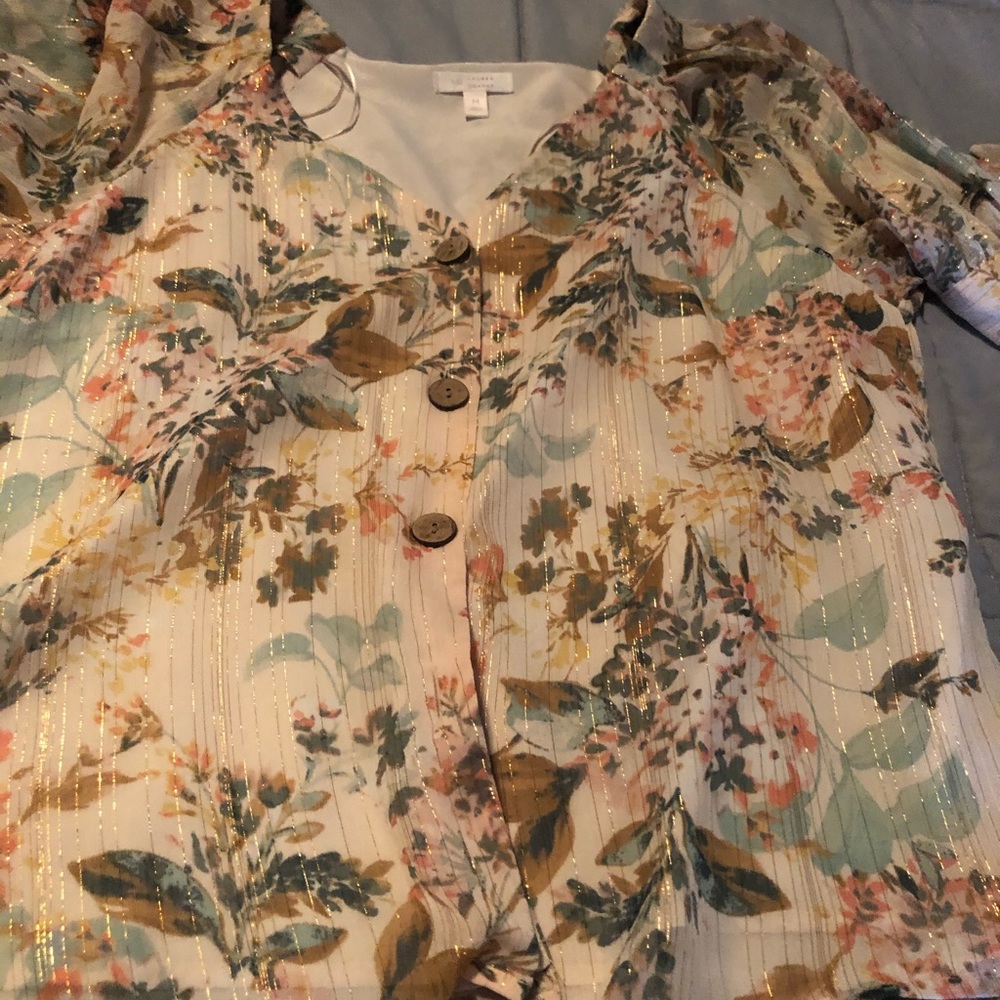 Women’s blouse